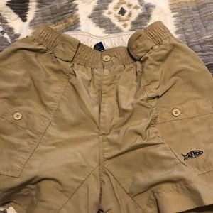 Men’s AFTCO fishing shorts